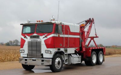 1987 Freightliner FLA 10464T Wrecker