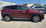 2017 Tucson Thumbnail 6