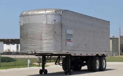 1948 Fruehauf 28' Trailer