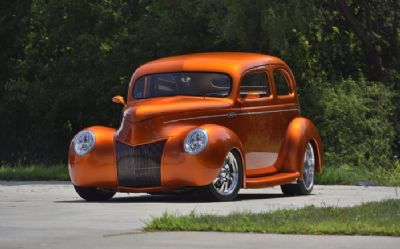 1940 Ford Custom Sedan