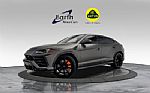 2022 Urus Thumbnail 1