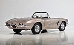 1961 Corvette Thumbnail 8