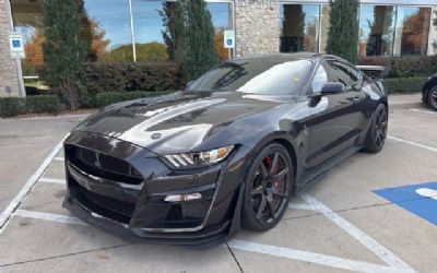 2022 Ford Mustang Shelby GT500 Carbon Fiber Track Pack