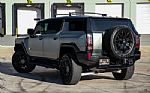 2024 Hummer EV SUV Thumbnail 8