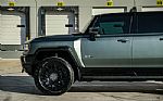 2024 Hummer EV SUV Thumbnail 6