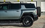 2024 Hummer EV SUV Thumbnail 7