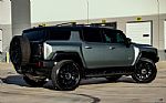 2024 Hummer EV SUV Thumbnail 12