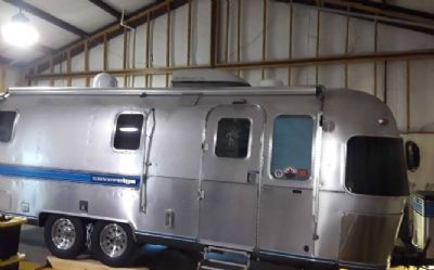 Photo of a 1987 Airstream Sovereign Pull Behind Travel Trailer for sale