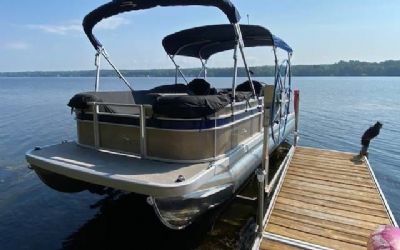 Photo of a 2021 Bennington 23ssrsd Pontoon Boat for sale