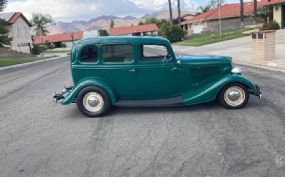 Photo of a 1934 Ford Model 40 Sedan for sale