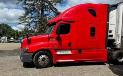 Photo of a 2018 Freightliner Cascadia 125 Sleeper Trucks for sale
