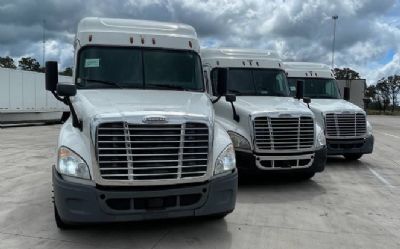 Photo of a 2018 Freightliner Cascadia 125 Truck Tractor for sale