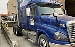 2016 Cascadia 125 Thumbnail 1