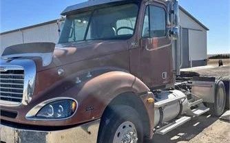 Photo of a 2006 Freightliner Columbia 120 Standard Cab for sale