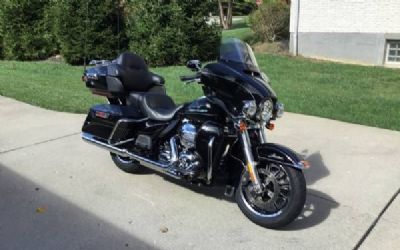 Photo of a 2014 Harley Davidson Street Glide Motor Cycle for sale