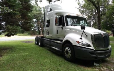 Photo of a 2015 International Prostar Sleeper Trucks for sale