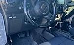 2011 Wrangler Unlimited Thumbnail 17