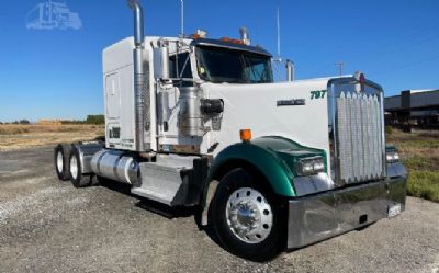 Photo of a 2012 Kenworth W900L Sleeper Trucks for sale