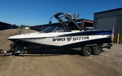 Photo of a 2012 Malibu Wakesetter 247 LSV Boat for sale