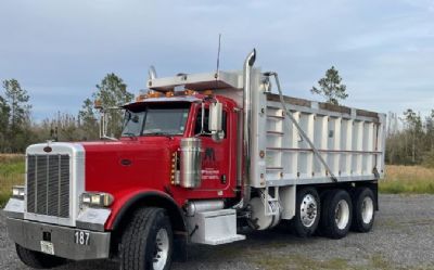Photo of a 2005 Peterbilt 379 for sale