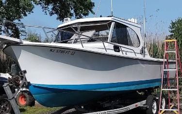 Photo of a 1986 Shamrock Hardtop Boat for sale