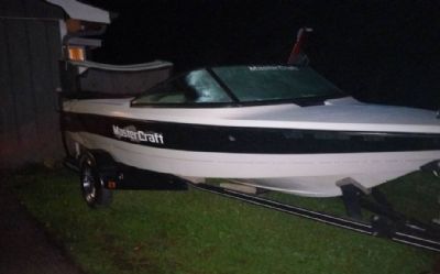 Photo of a 1991 Mastercraft Prostar 190 for sale