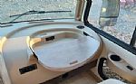 2022 Adventurer 29B Thumbnail 9