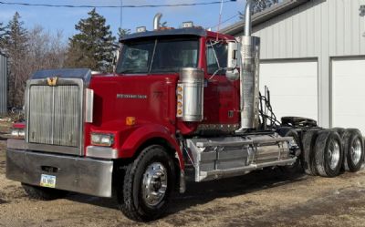 Photo of a 2011 Western Star 4900 Day Cab for sale