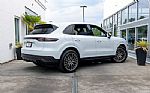 2022 Cayenne Thumbnail 7