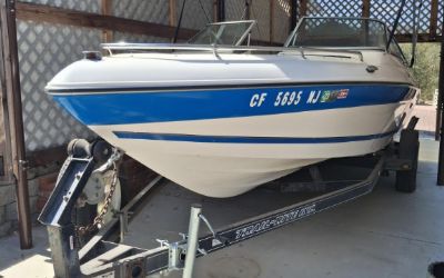 Photo of a 1993 Seaswirl Powerboat 19' for sale