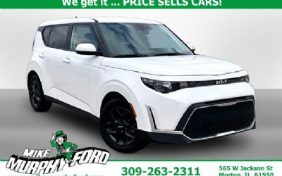 Photo of a 2024 Kia Soul LX for sale