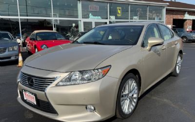 Photo of a 2013 Lexus ES 350 for sale