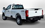 2026 Super Duty F-250 SRW Thumbnail 3