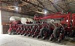 2017 2150 Planter Thumbnail 1