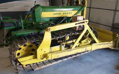 Photo of a 1959 John Deere 430C Heavy Equipment for sale