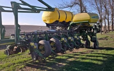 Photo of a 2007 John Deere 1770NT for sale