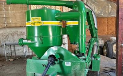 Photo of a Walinga Agri-Vac 714DLX for sale