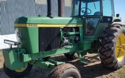 Photo of a 1976 John Deere 4430 for sale
