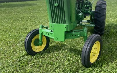 Photo of a 1963 John Deere 1010 Tractor for sale