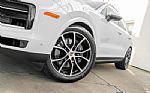 2024 Cayenne Thumbnail 4