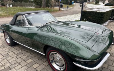 Photo of a 1967 Chevrolet Corvette Roadster for sale