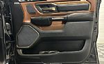 2020 1500 Crew Cab Thumbnail 46