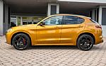 2022 Stelvio Thumbnail 10