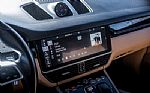 2019 Cayenne Thumbnail 23