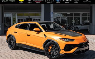 Photo of a 2023 Lamborghini Urus for sale