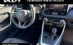 2020 RAV4 Thumbnail 36