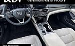2018 Accord Sedan Thumbnail 15