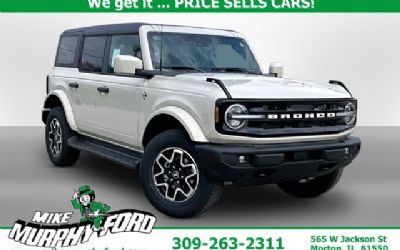 2026 Ford Bronco Outer Banks 4WD