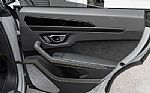 2022 Urus Thumbnail 38