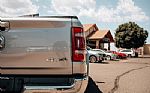 2020 1500 Laramie Thumbnail 14